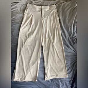 Athleta Pinnacle High Rise Trouser Bone Off White Wide Leg Pants 10P Petite